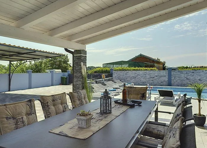 Danijela Вилла Фажана